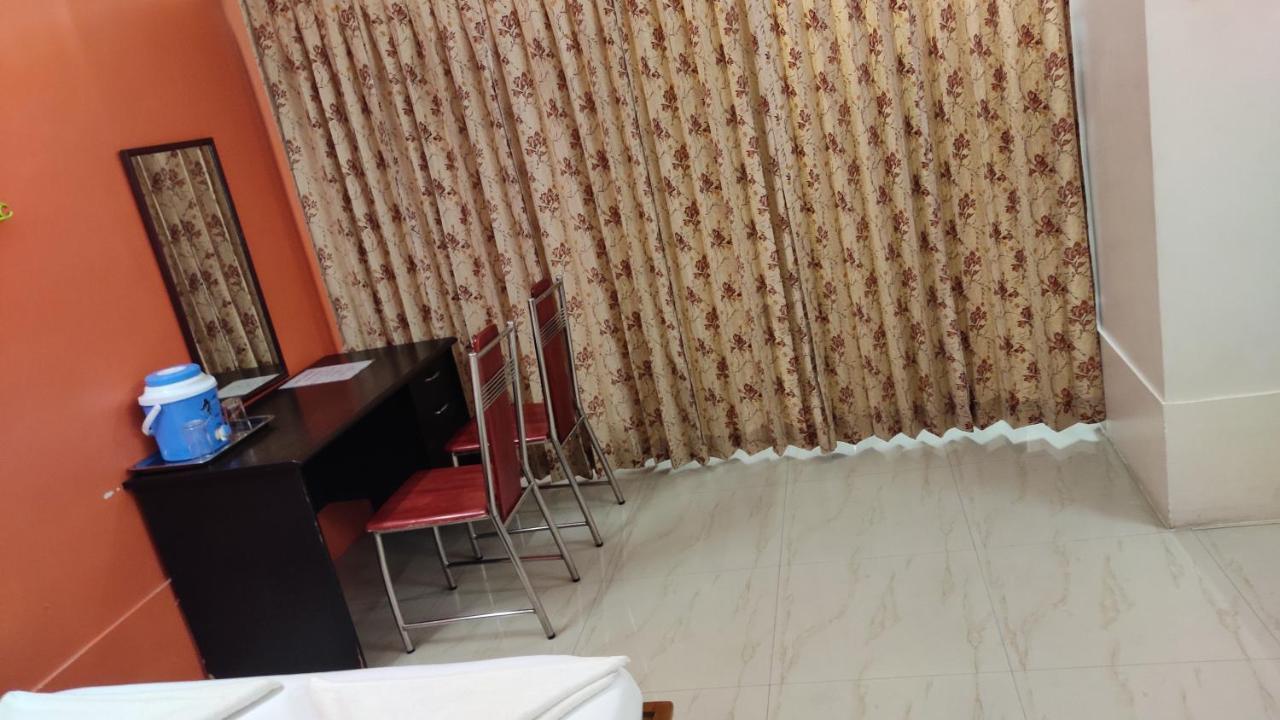 Sibi Lodge Coimbatore Exterior photo