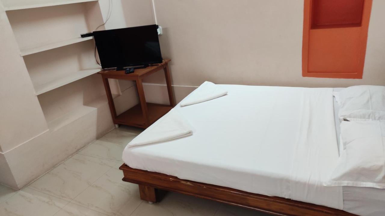 Sibi Lodge Coimbatore Exterior photo