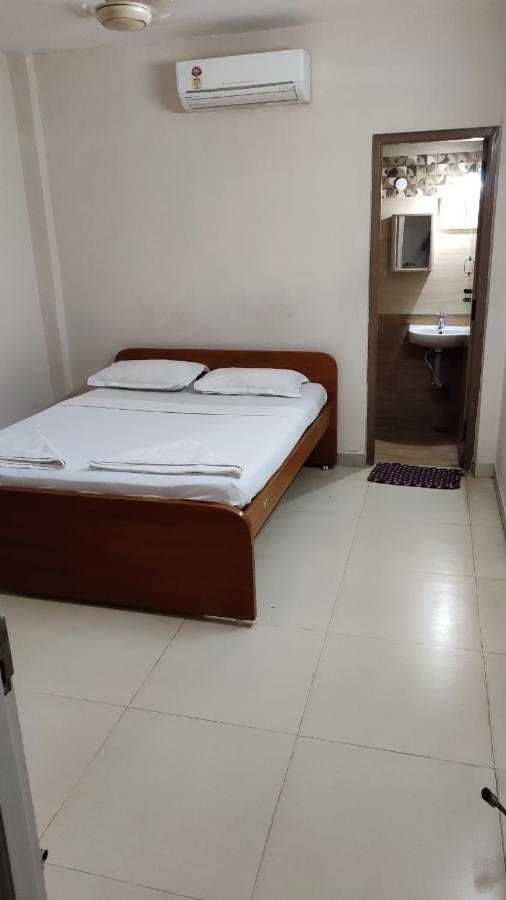Sibi Lodge Coimbatore Exterior photo